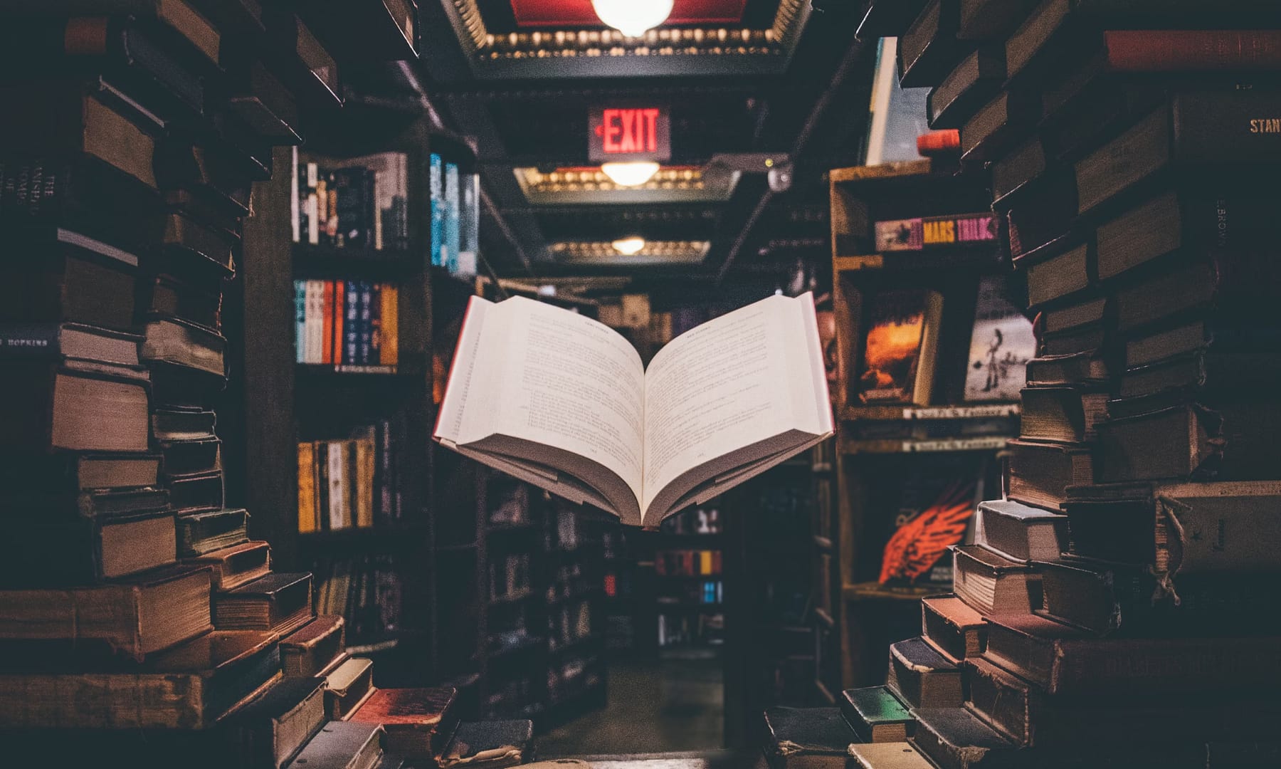 photo 1532012197267 da84d127e765 1 scaled The 5 Books Every Self-Taught Developer Must Read | Dev Tech Insights